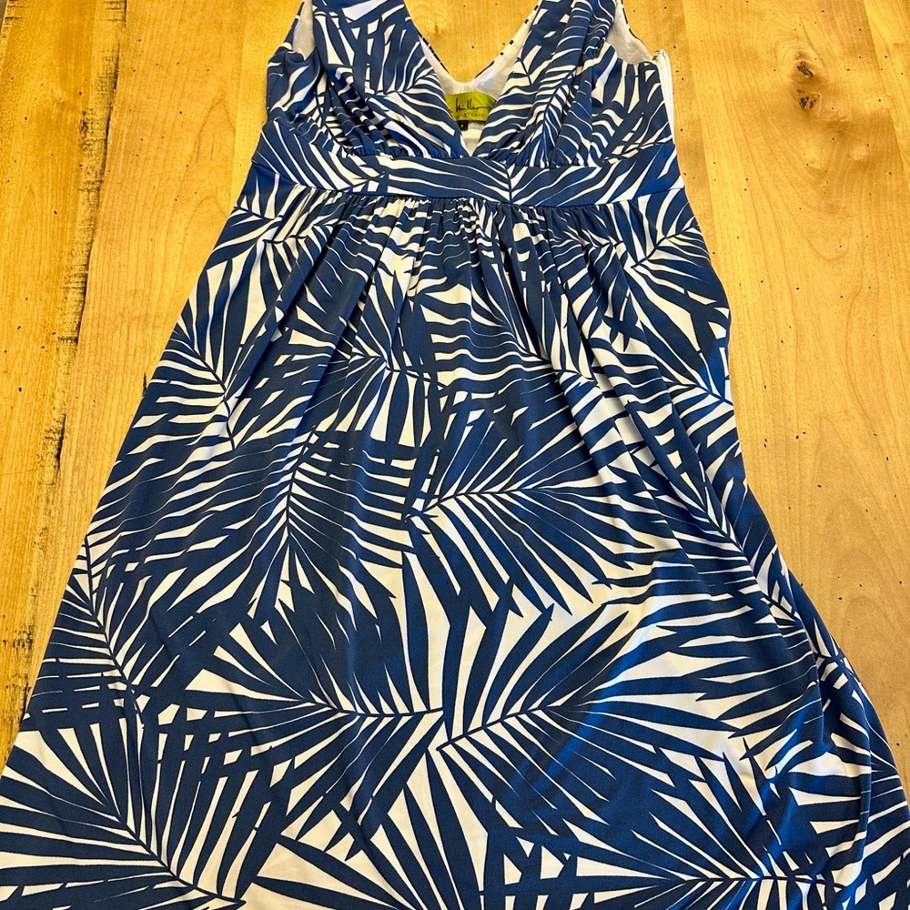 Nicole Miller Blue and White Patterned Dress